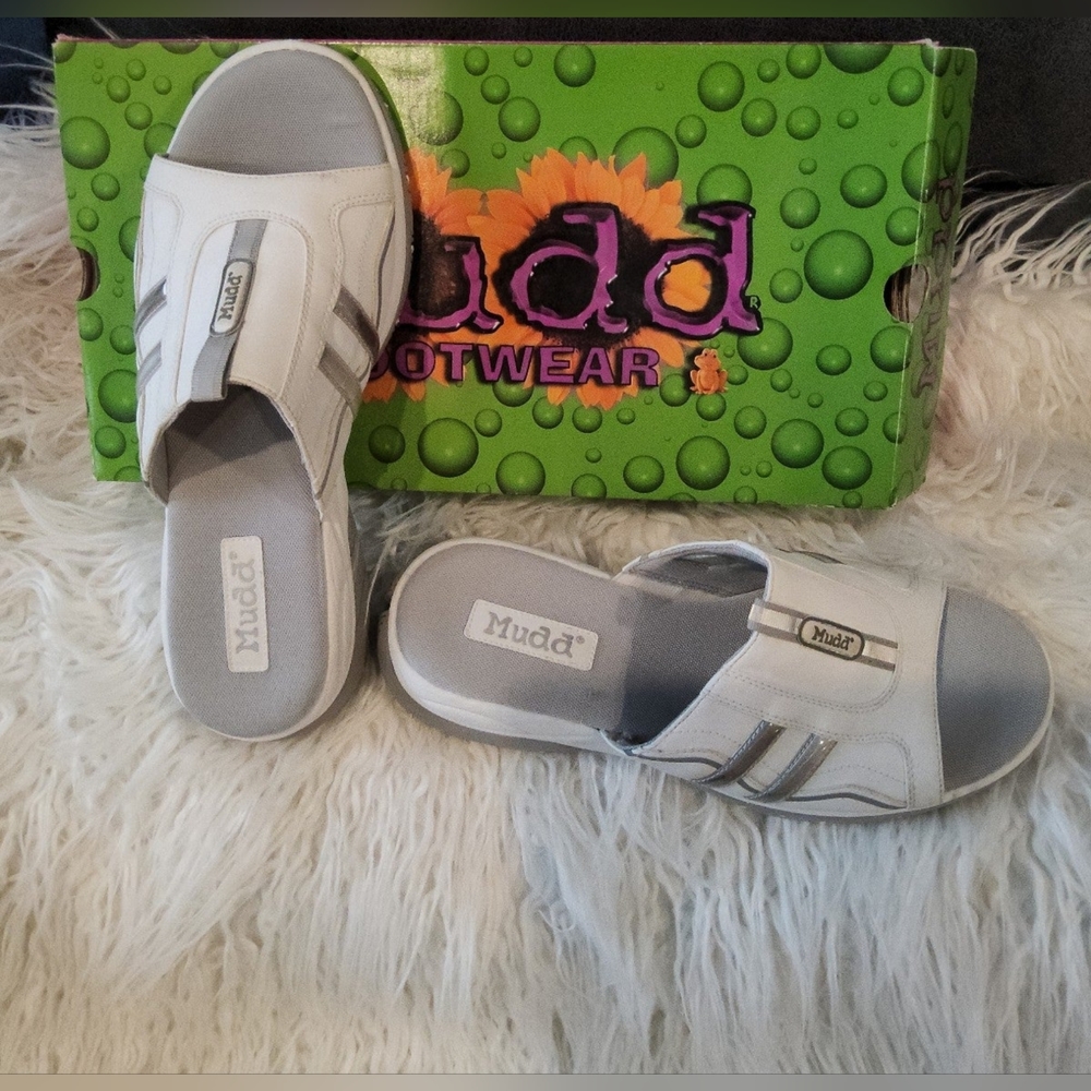 Mudd shoes slides sandals 11